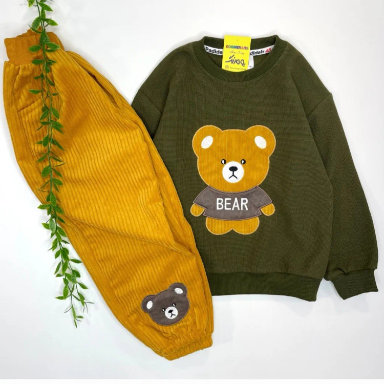 ست بلوز بیسکوییتی و شلوار جاگر مخمل اسپرت بچگانه