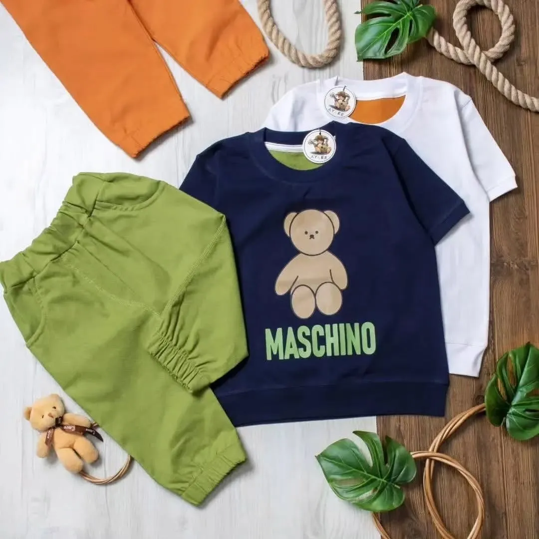 ست تیشرت و شلوارک بچگانه طرح ماسچینو جنس پنبه و کتان کش