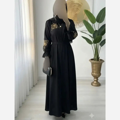 عبا پروانه کرپ الیزه گرم بالا فری سایز مشکی کرم