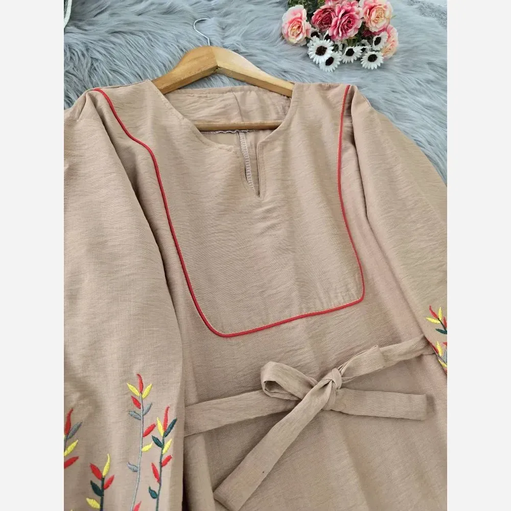کفتان کلدوزی نرگسی بابوس فری سایز نسکافه ای و زرشکی