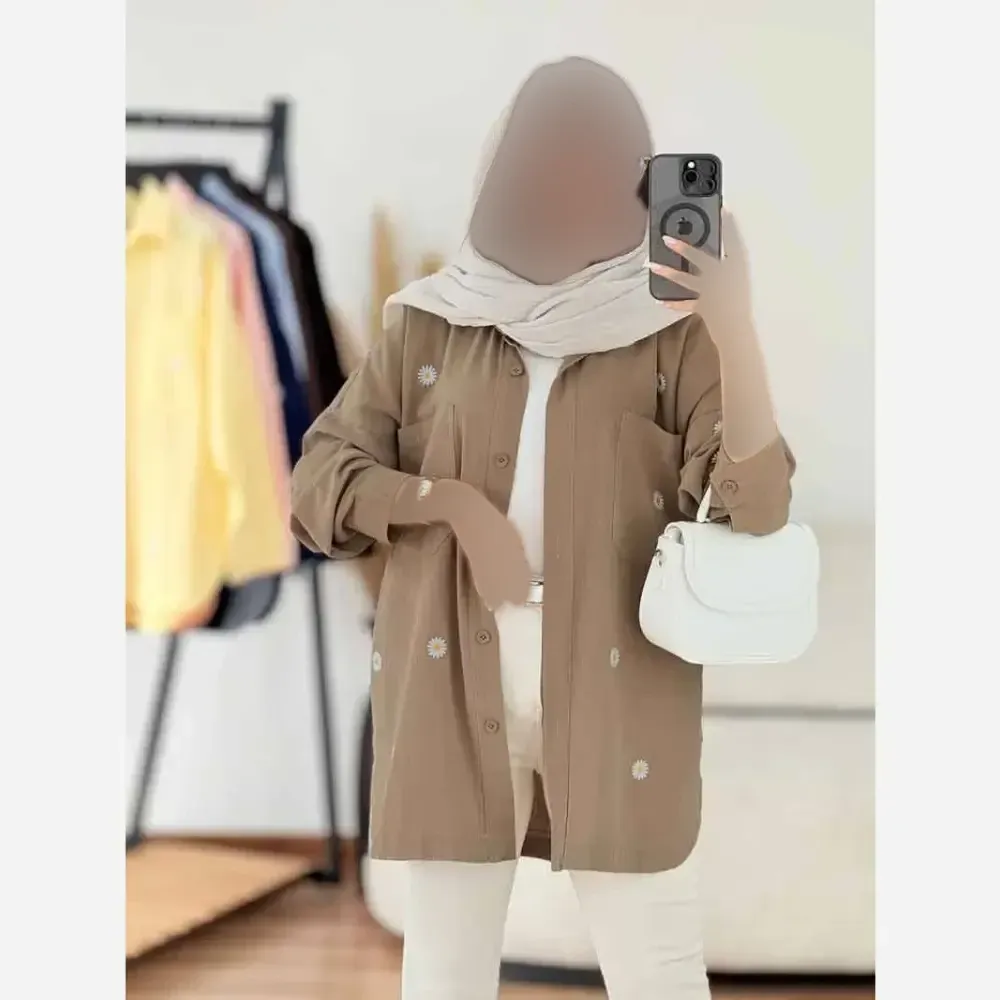 شومیز آسایش کتان لنین درجه یک فری سایز 36 تا 46 در رنگ بندی نسکافه ای، آبی و سبز ارتشی