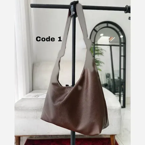 کیف بند گره ای چرم سبک و جادار رنگ مشکی و موکا