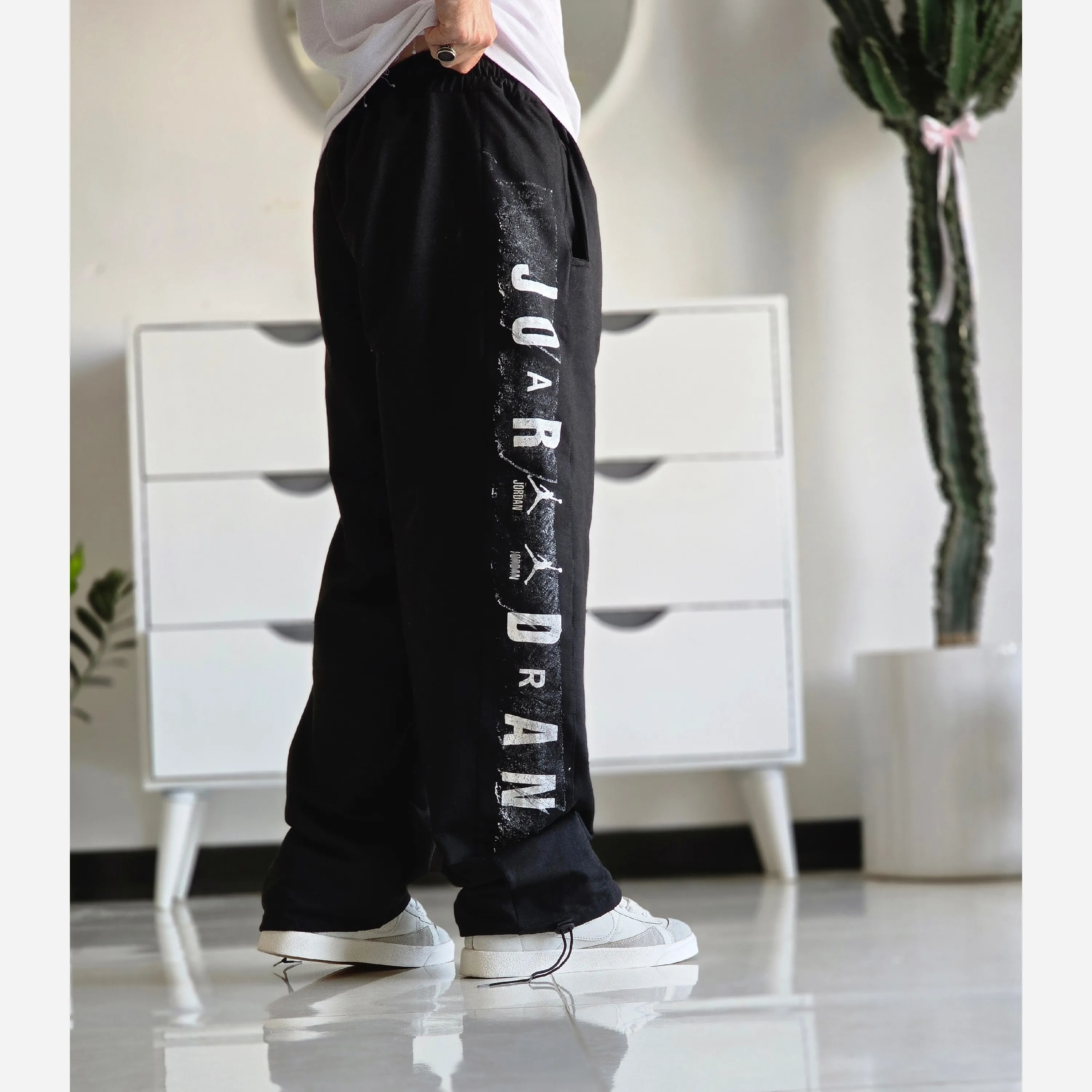 شلوار اسلش بگ جردن دمپا گت دار رنگ مشکی پارچه گلکسی اسپان سایز XXL و XXXL