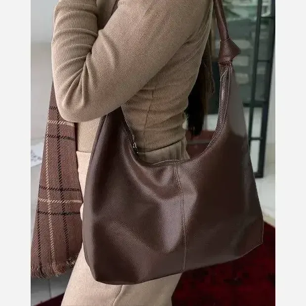 کیف بند گره ای چرم زنانه مشکی موکا سبک جادار با کیفیت 30*40 سانت