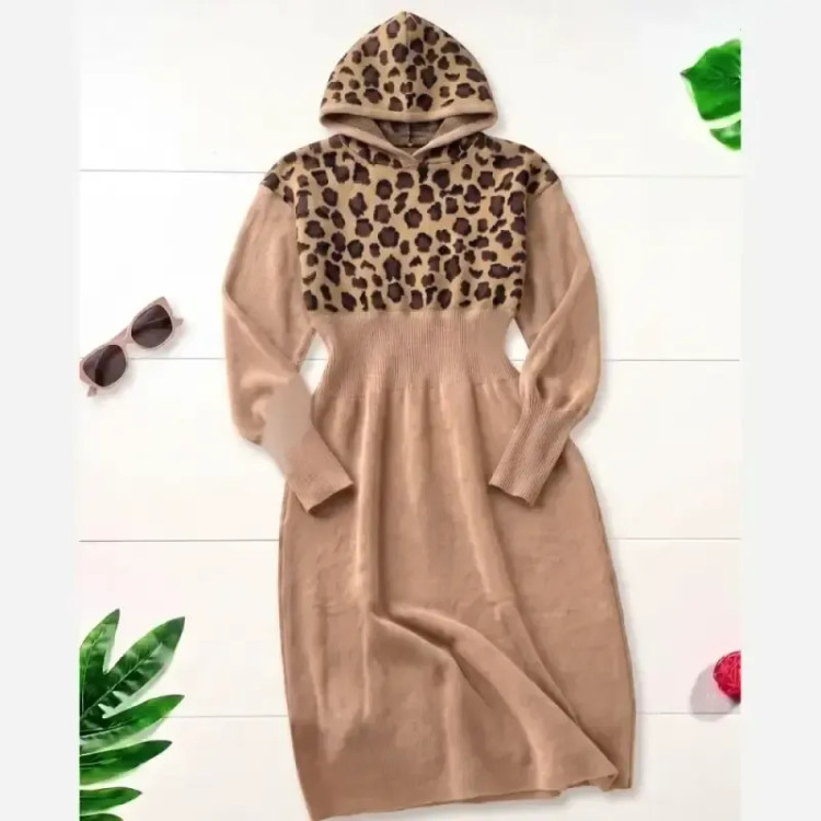 کفتان بافت ژیوان فری سایز 38 تا 48 رنگ نسکافه ای و کرم