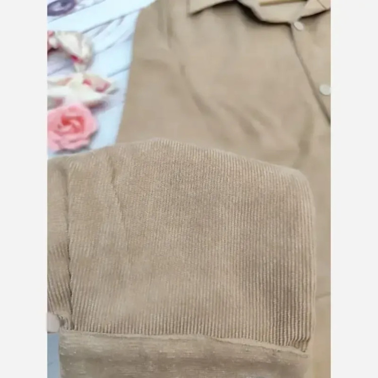 مانتو پاییزه مخمل کبریتی وارداتی جلو دکمه دار سایز بزرگ تا 48