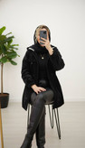 کاپشن هستی