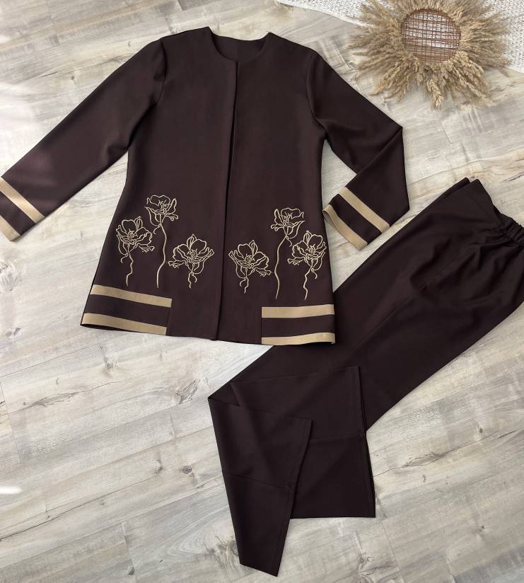 کت شلوار گلدوزی مدل رویا