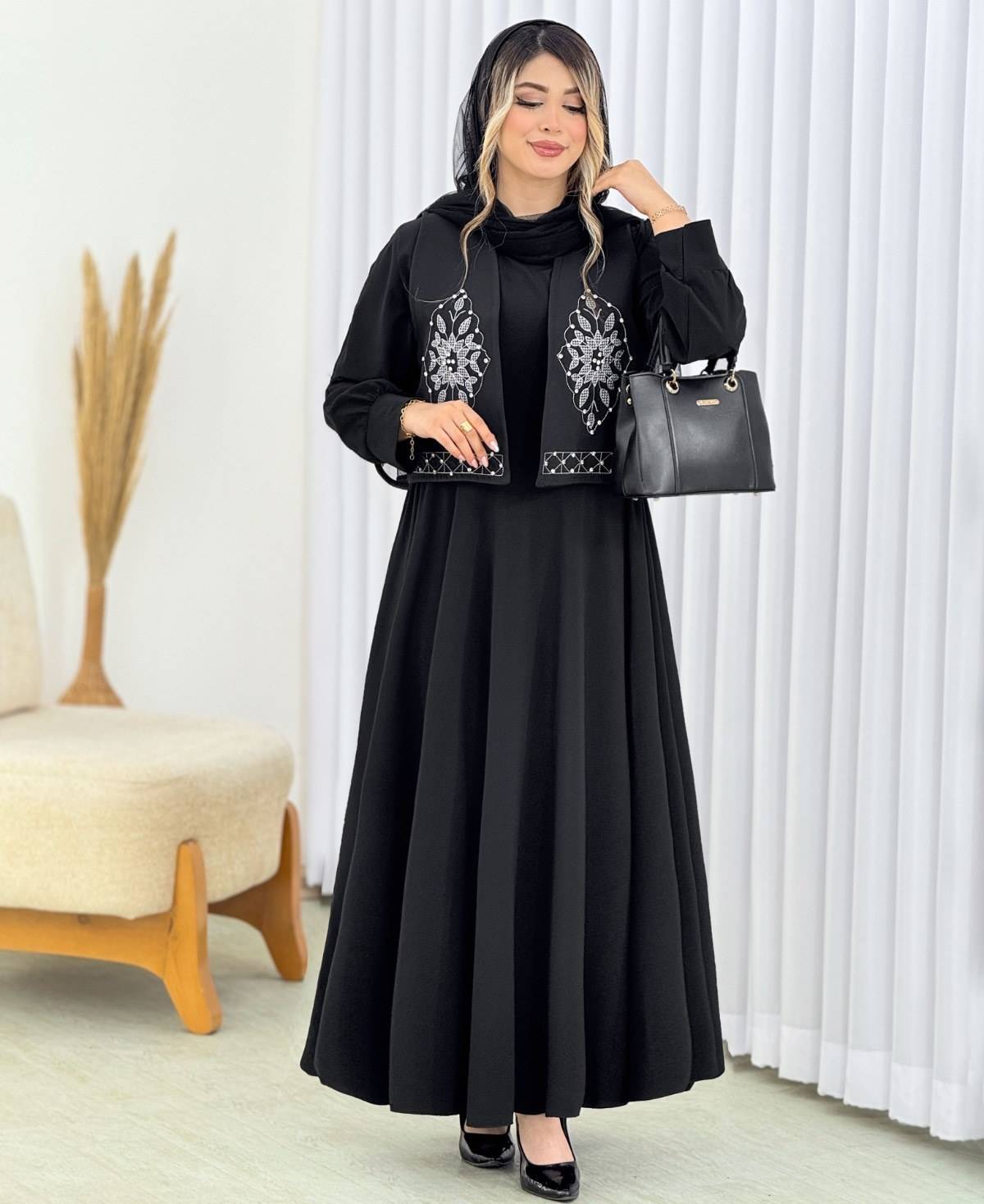 سارافون و جلیقه صوفیا