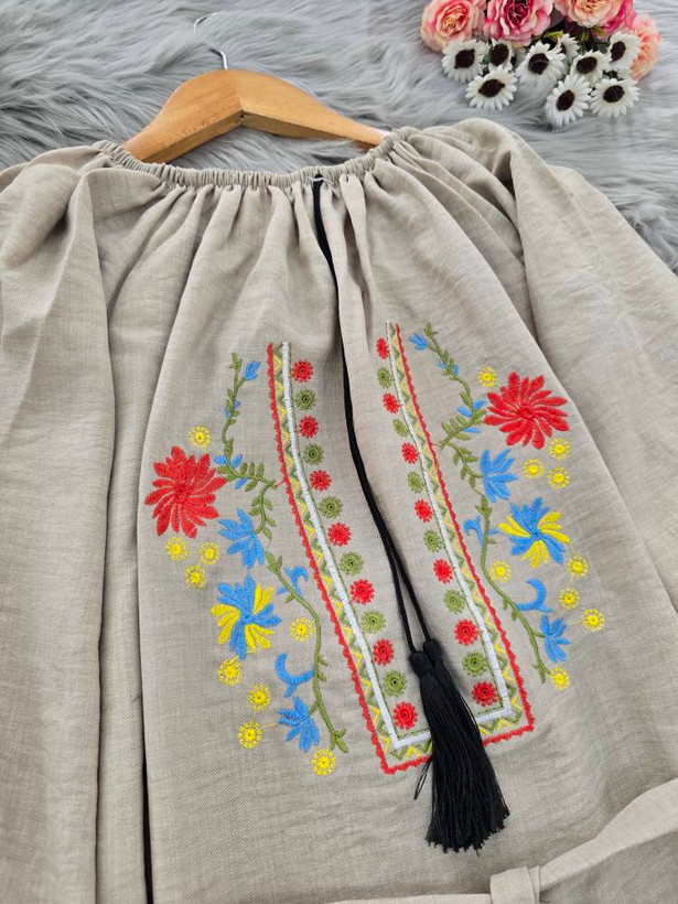 شومیز گلدوزی مارال