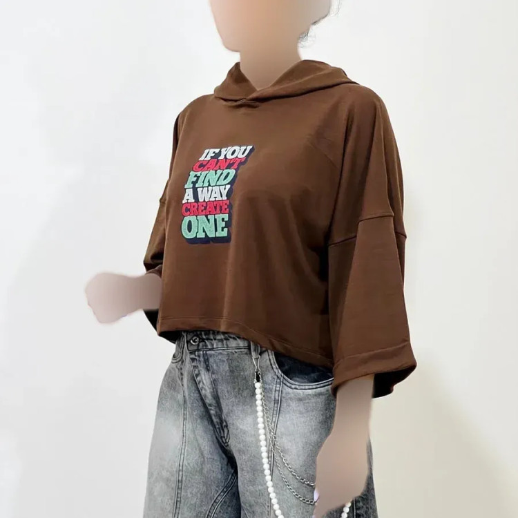 تیشرت کراپ باکسی چاپدار کلاه دار جنس گلکسی