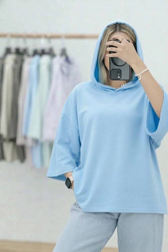 تیشرت کلاهدار