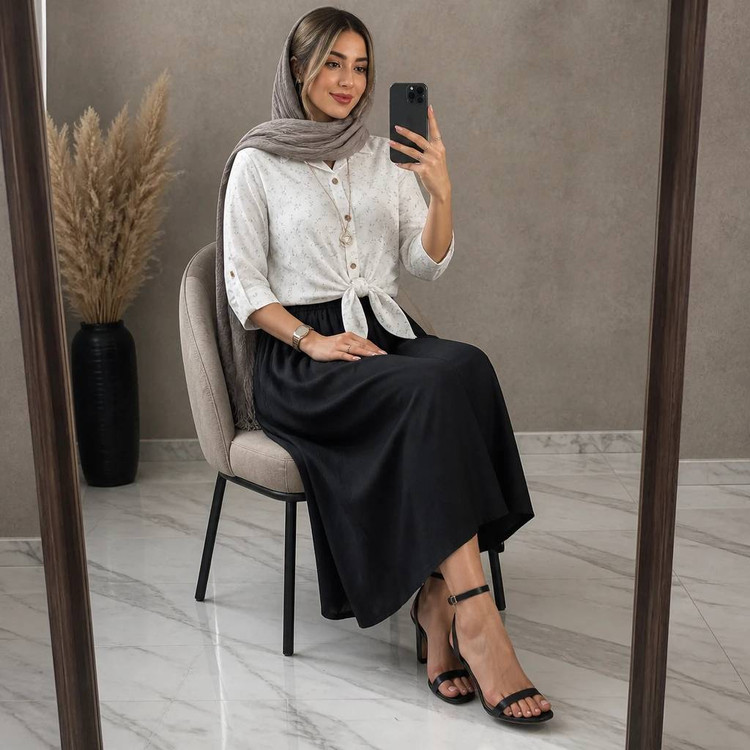 شومیز گره ای و دامن ستوده